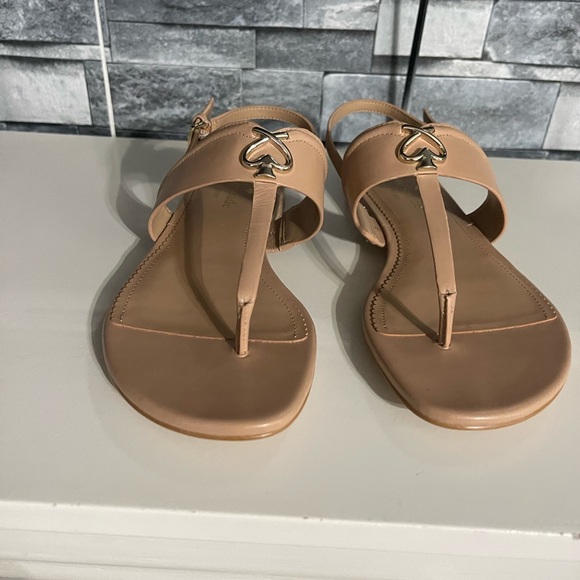 Kate Spade ♠️ New York Kendra T.Strap Thong Leather Sandals Light Fawn Tan - Picture 4 of 11